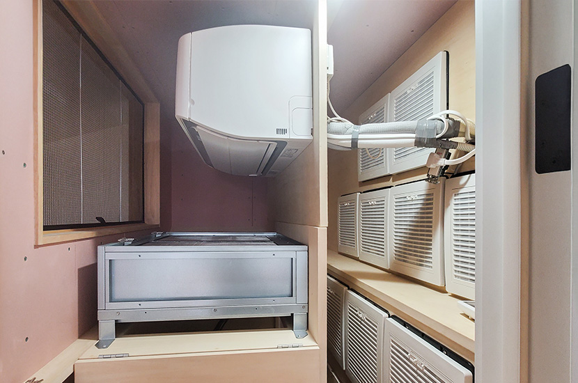 鳥谷部建設モデルハウス 空調室